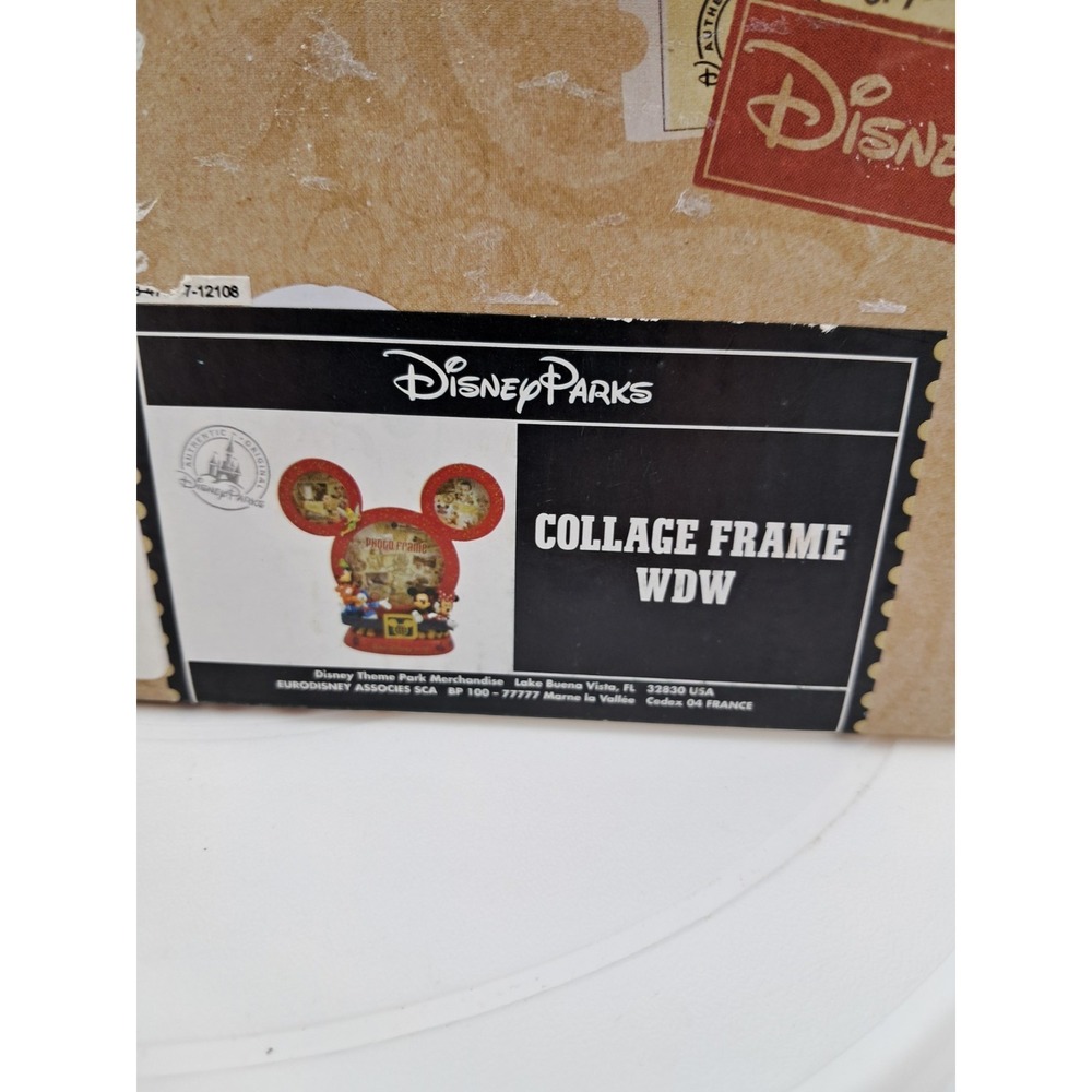 Walt Disney World  Photo Frame Mickey Mouse and Friends Collage Frame - Picture 15 of 15